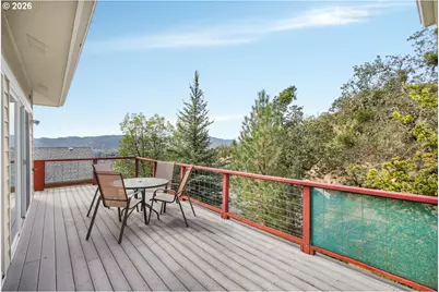 560 NW Rachel Lynn Way, Roseburg, OR 97471 - Photo 28