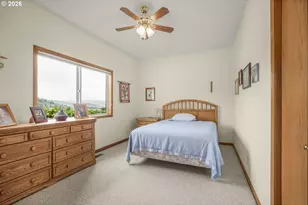 560 NW Rachel Lynn Wy, Roseburg, OR 97471 - Photo 18