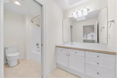 2926 SW Texas St, Portland, OR 97219 - Photo 14