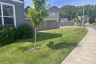 2945 S Jasper Dr, Cornelius, OR 97113 - Photo 2