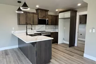 240 Miller St, Sutherlin, OR 97479 - Photo 16