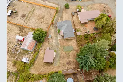 161 South Ave, Sutherlin, OR 97479 - Photo 42