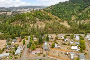 161 South Ave, Sutherlin, OR 97479 - Photo 44