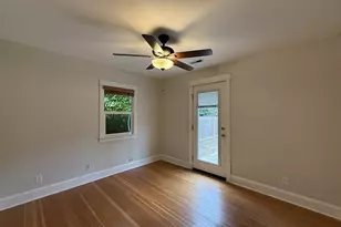 9242 SE Harrison St, Portland, OR 97216 - Photo 16