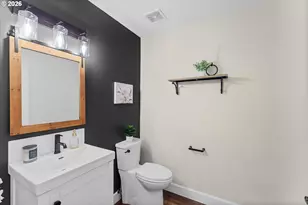 710 NE 47th Ave, Hillsboro, OR 97124 - Photo 14