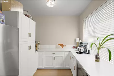 5352 SW Sequoia Dr, Tualatin, OR 97062 - Photo 8