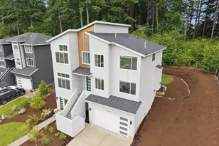 10025 SE Nicholas Dr, Happy Valley, OR 97086 - Photo 4