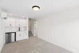 10025 SE Nicholas Dr, Happy Valley, OR 97086 - Photo 34