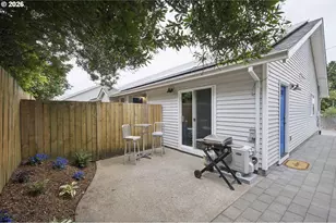 7137 NE Jessup Ct, Portland, OR 97218 - Photo 38