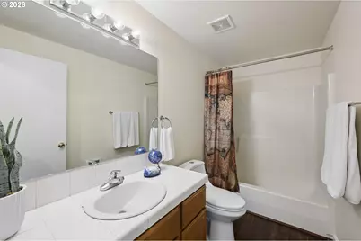 7137 NE Jessup Ct, Portland, OR 97218 - Photo 22