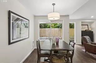 7137 NE Jessup Ct, Portland, OR 97218 - Photo 10