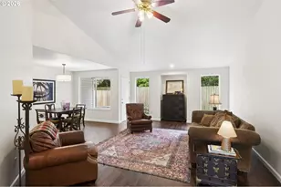 7137 NE Jessup Ct, Portland, OR 97218 - Photo 6