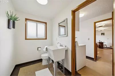 4160 SE Harvey St, Milwaukie, OR 97222 - Photo 16