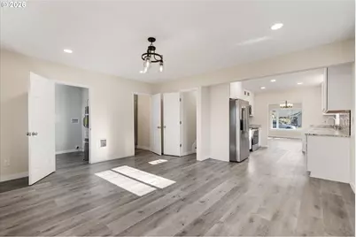 447 22nd Ave, Longview, WA 98632 - Photo 8