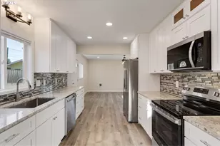 447 22nd Ave, Longview, WA 98632 - Photo 6