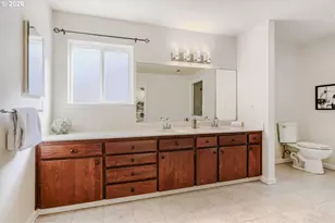 5235 NW 168th Pl, Portland, OR 97229 - Photo 16