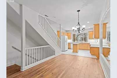 8721 NE 17th St, Vancouver, WA 98664 - Photo 6