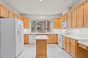 8721 NE 17th St, Vancouver, WA 98664 - Photo 12