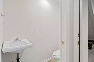 8721 NE 17th St, Vancouver, WA 98664 - Photo 28