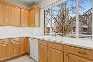 8721 NE 17th St, Vancouver, WA 98664 - Photo 14