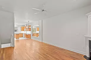 8721 NE 17th St, Vancouver, WA 98664 - Photo 4