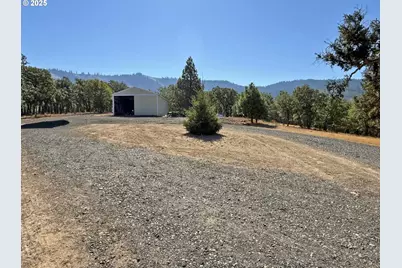 600 Centerville Hwy, Lyle, WA 98635 - Photo 32