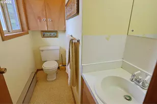 70033 Larsen Ranch Rd, North Bend, OR 97459 - Photo 22