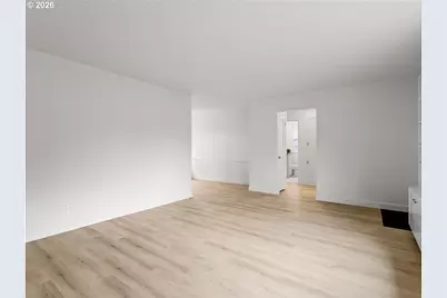 4813 NE 78th Ave, Portland, OR 97218 - Photo 8