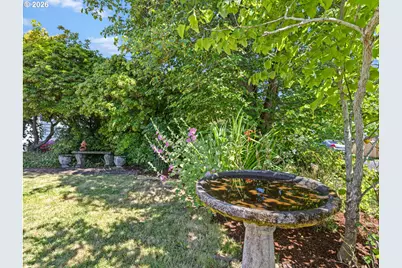 4813 NE 78th Ave, Portland, OR 97218 - Photo 2