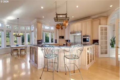1095 SW Schaeffer Rd, West Linn, OR 97068 - Photo 12