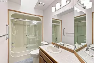 6700 SW Juniper Terrace, Beaverton, OR 97008 - Photo 18