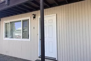 271 E Clay St, Monmouth, OR 97361 - Photo 10