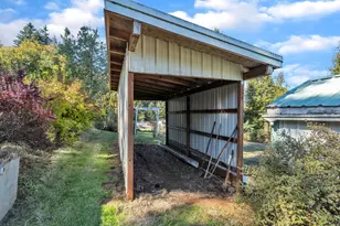 698 Grandview Ave, Scotts Mills, OR 97375 - Photo 12