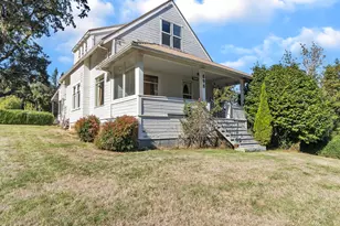 698 Grandview Ave, Scotts Mills, OR 97375 - Photo 4