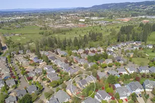 180 The Greens Ave, Newberg, OR 97132 - Photo 18