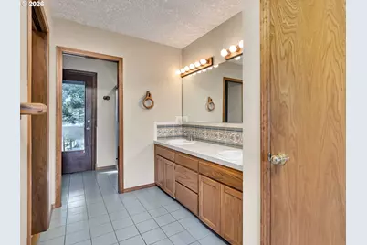 8445 SW Maverick Pl, Beaverton, OR 97008 - Photo 30