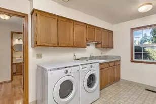 8445 SW Maverick Pl, Beaverton, OR 97008 - Photo 22