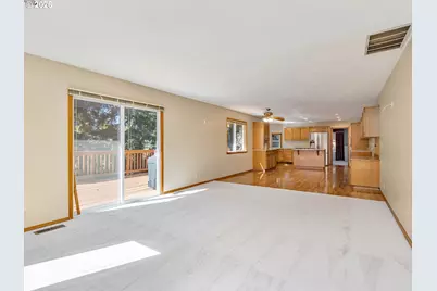 8445 SW Maverick Pl, Beaverton, OR 97008 - Photo 20