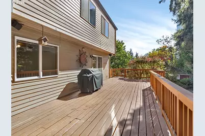 8445 SW Maverick Pl, Beaverton, OR 97008 - Photo 42