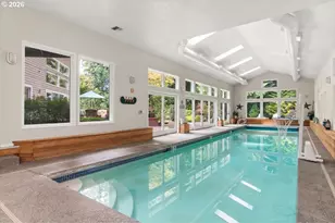 4221 SW Selling Ct, Portland, OR 97221 - Photo 26