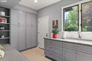4221 SW Selling Ct, Portland, OR 97221 - Photo 30