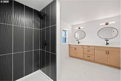 16000 SE Powell Blvd #34, Portland, OR 97236 - Photo 14