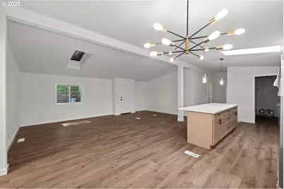 16000 SE Powell Blvd #34, Portland, OR 97236 - Photo 8