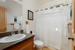 3201 Young Ln, Hood River, OR 97031 - Photo 14