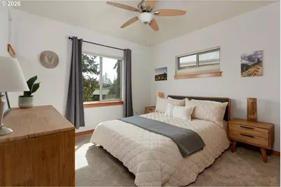 3201 Young Ln, Hood River, OR 97031 - Photo 12