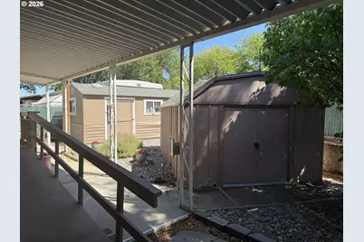 750 Division St #239, The Dalles, OR 97058 - Photo 6
