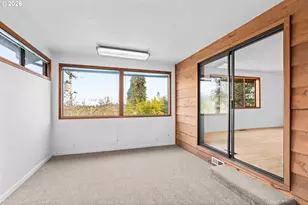 350 Loma Linda Ln, Eugene, OR 97405 - Photo 16