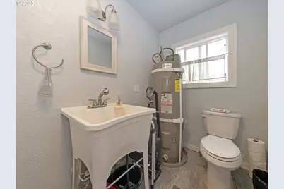1142 Clatsop St, Vernonia, OR 97064 - Photo 12