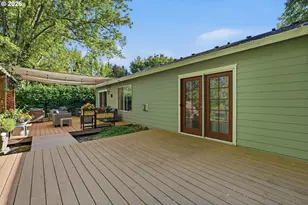 1298 NE Lilac Ct, Hillsboro, OR 97124 - Photo 24
