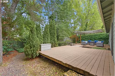 1298 NE Lilac Ct, Hillsboro, OR 97124 - Photo 26